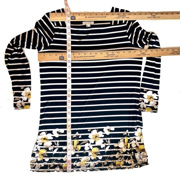 Susan Graver Floral Print Square Neck Long Sleeve Top Size XS - Picture 9 of 9